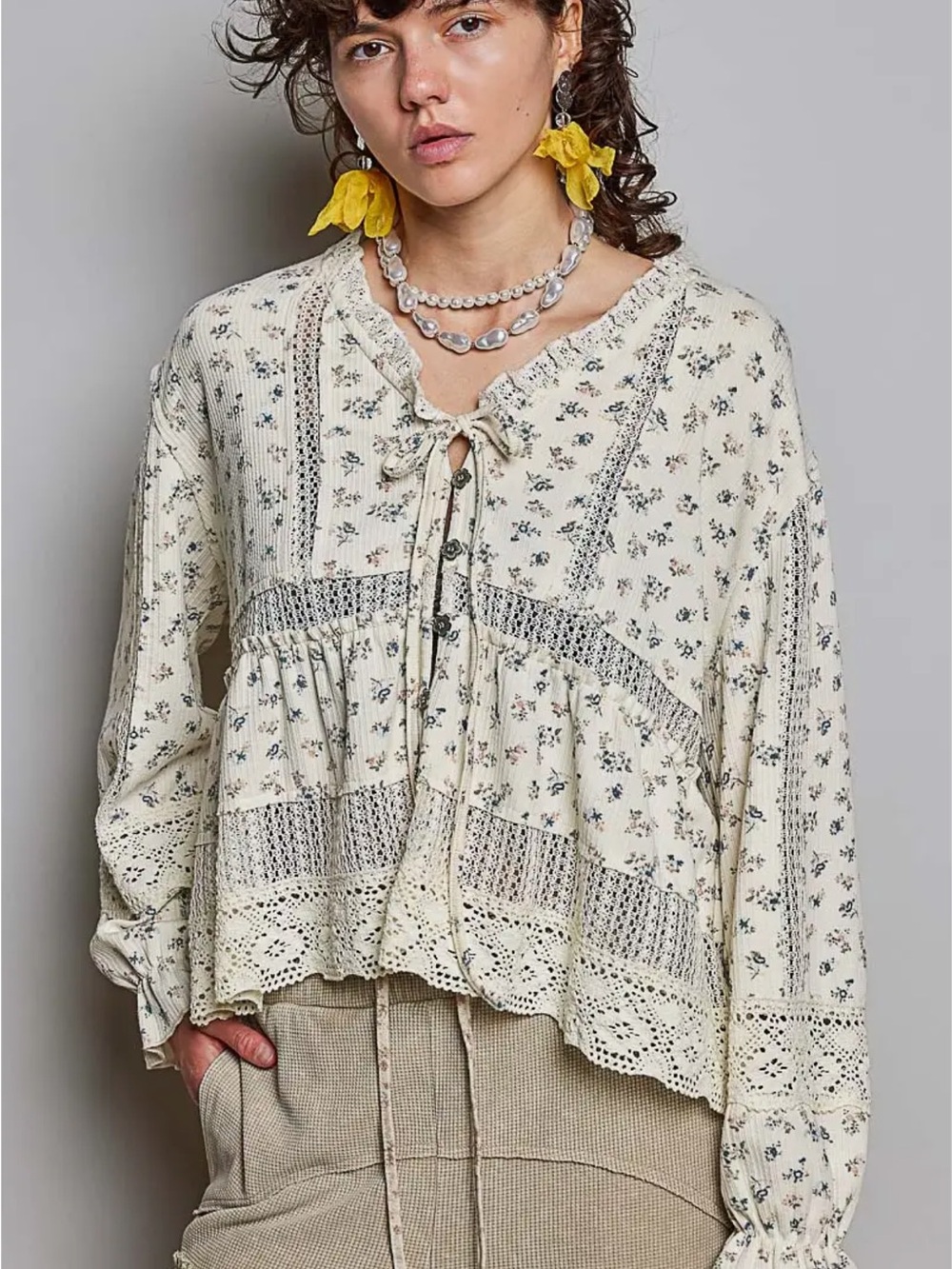 POL Bohemian Cream Floral Lace-Trim Peasant Top